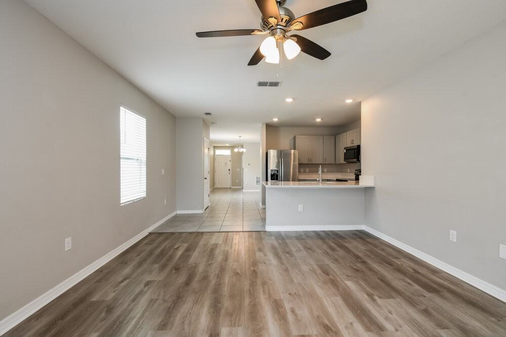 1524 Planters Point Rd - Photo 4 of 16