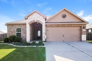 featured image of 13 Heron Dr