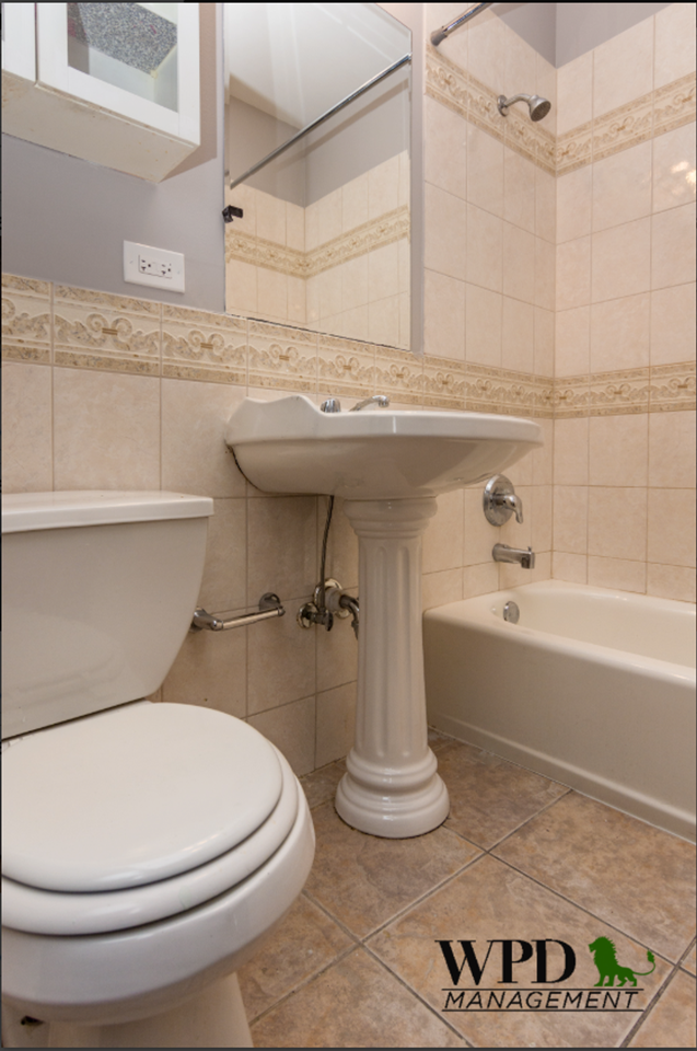 7844 S. Ellis Ave - Photo 7 of 10