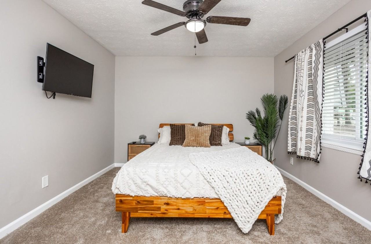 Residences on Riverdale - Photo 7 of 37