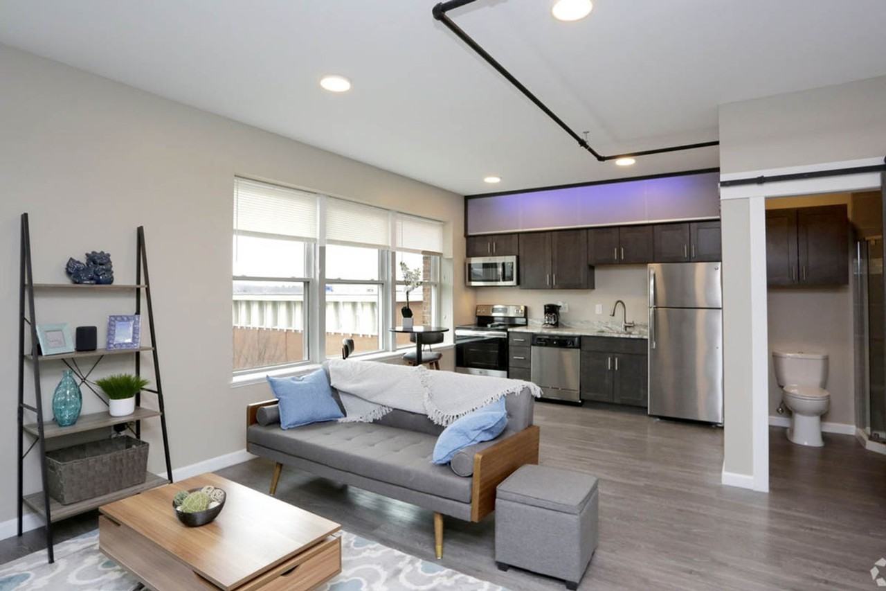 Pearson Place - Photo 5 of 28