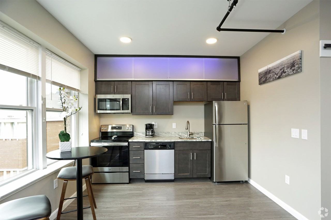 Pearson Place - Photo 7 of 28