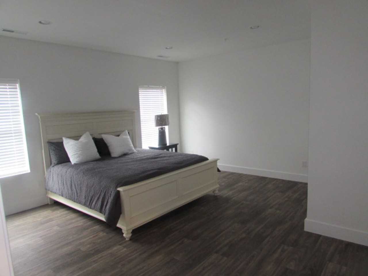 3760 Patriot Pkwy #3V - Photo 4 of 8