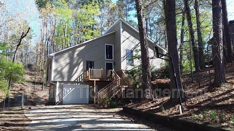 2412 Wine Ridge Dr - Photo 2 of 17