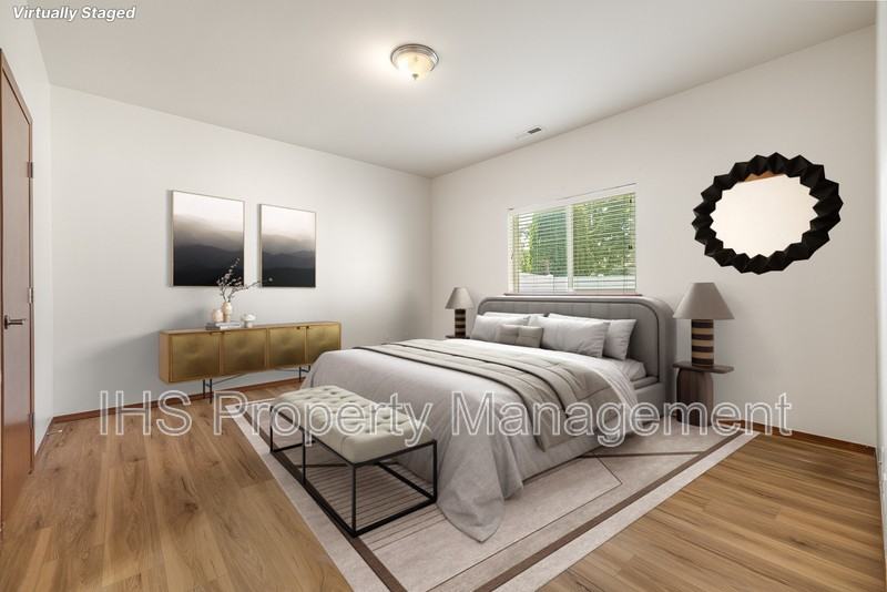 555 Cherokee St - Photo 4 of 18