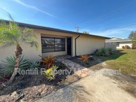 2333 Se 6th Ln #B - Photo 1 of 1