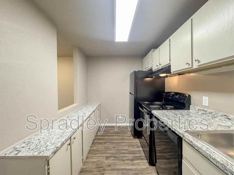 608 John Paul Jones Dr #170 - Photo 6 of 9