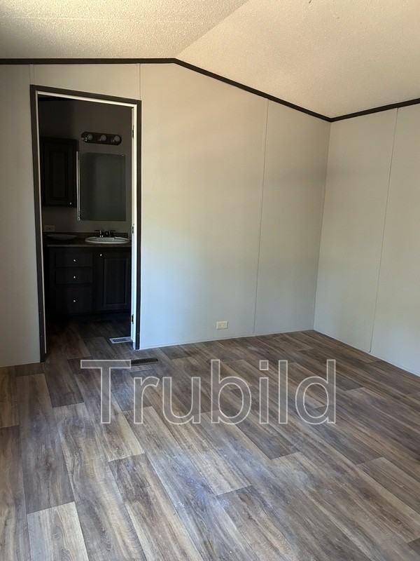 269 Bent Tree Cir - Photo 2 of 3