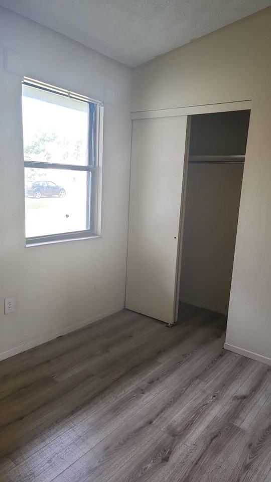 Charming Apartment for Rent – Thurston St, Akron, OH 44320 - Photo 6 of 15