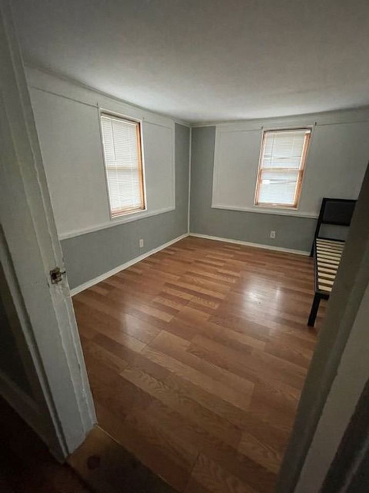 Wellington - Photo 7 of 7