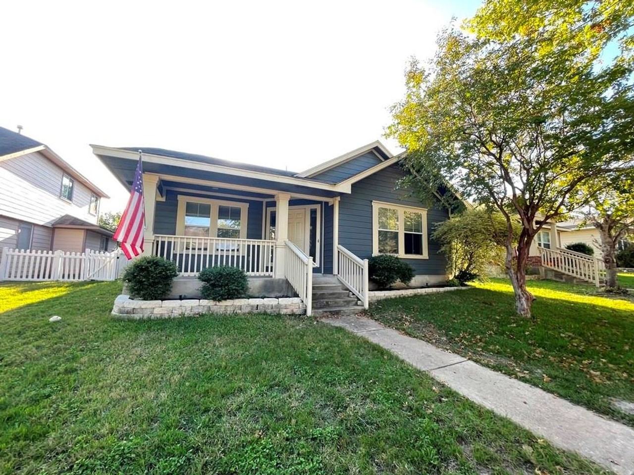 733 Hogan - Photo 2 of 44