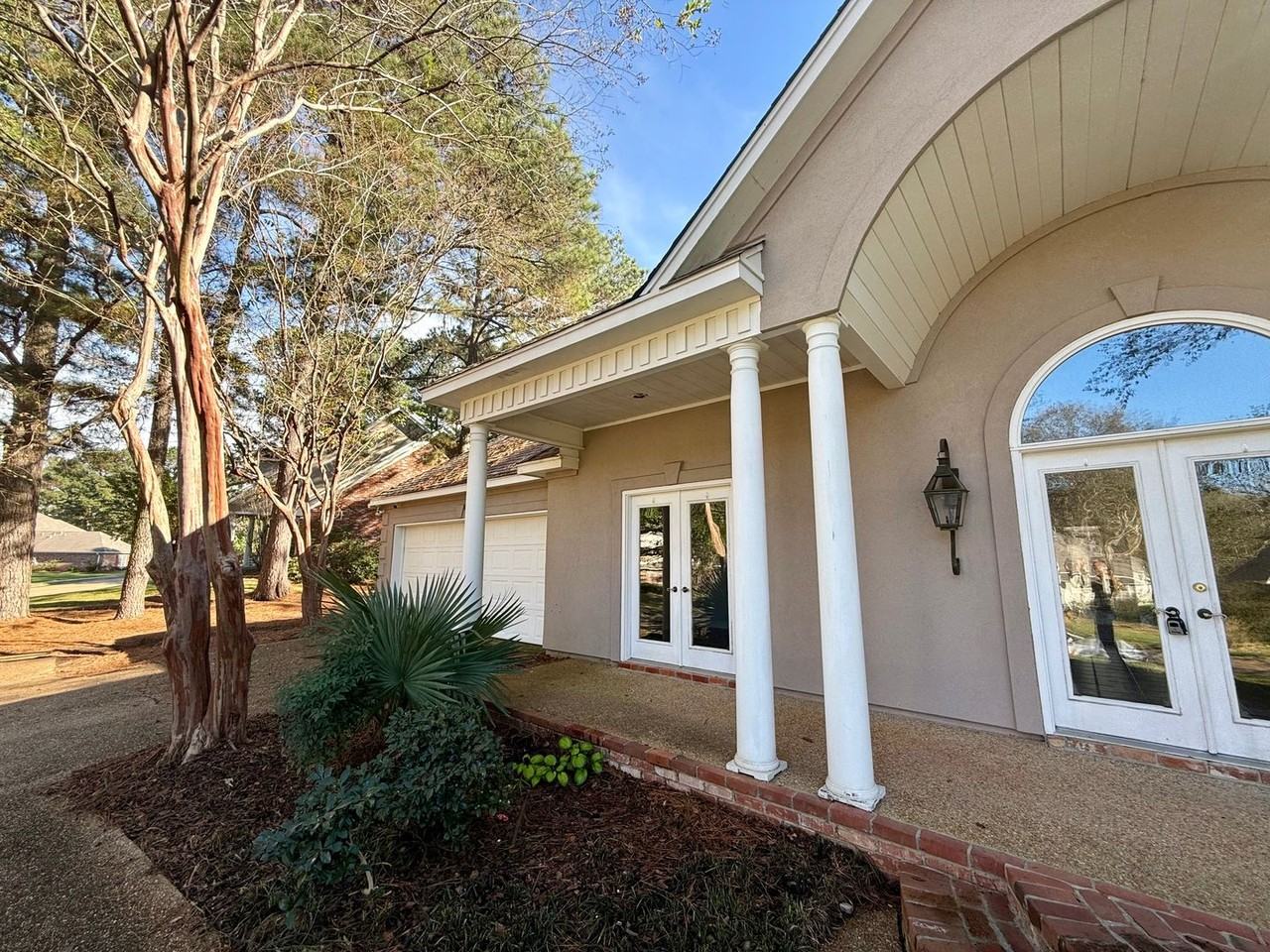 137 Whisper Lake Blvd - Photo 3 of 28