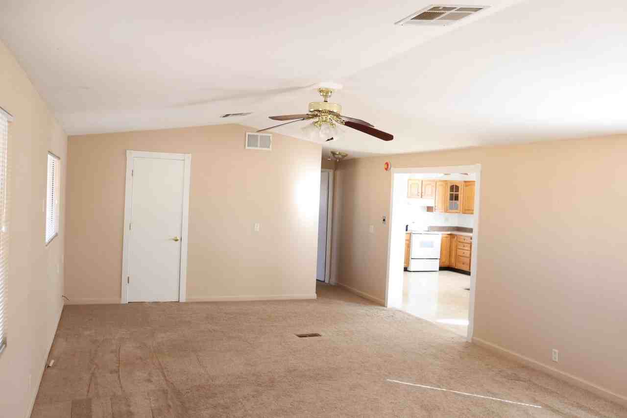 3267 W Thunderbird Trl - Photo 7 of 28