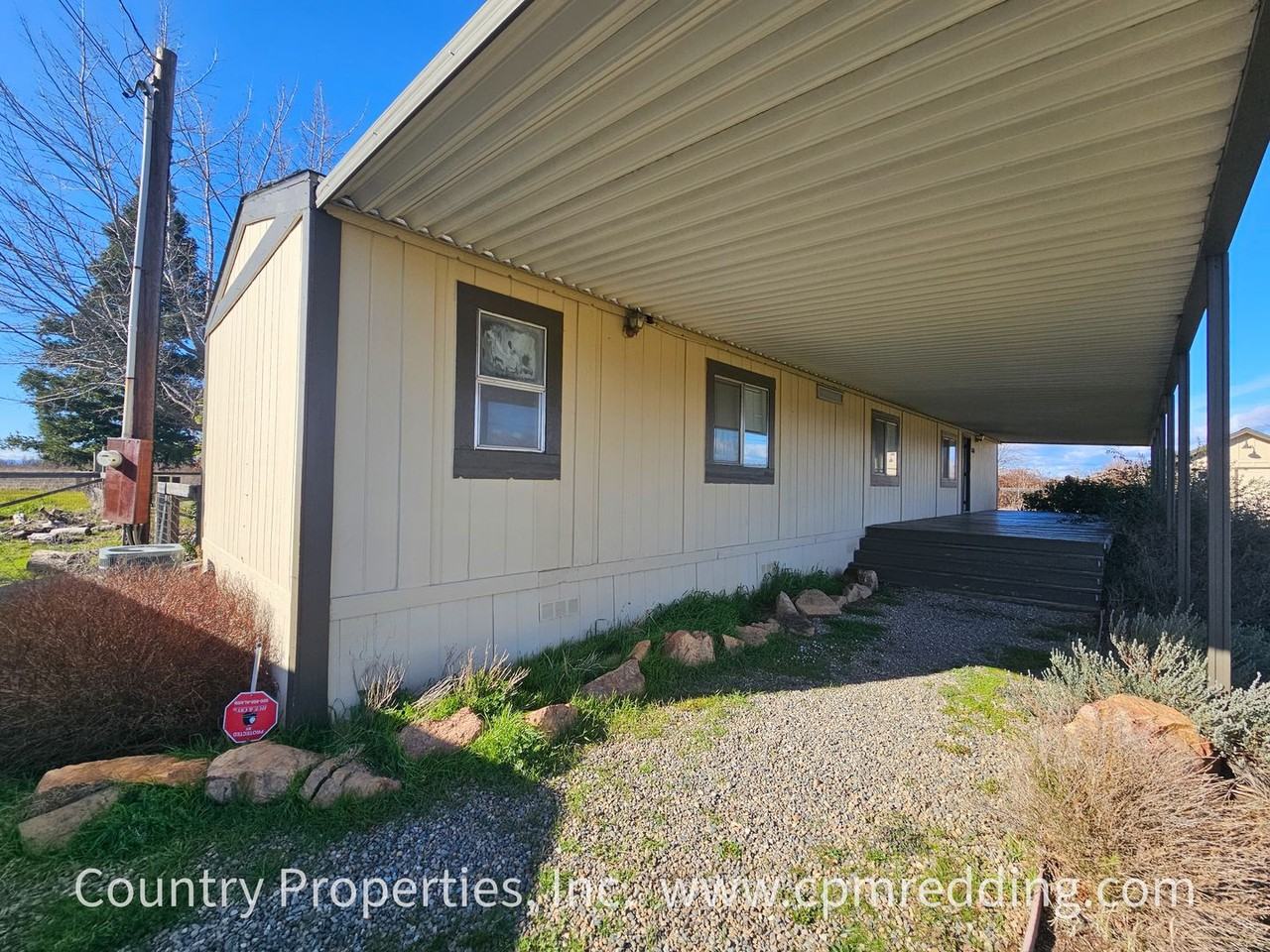 3666 Hacienda Rd - Photo 3 of 15