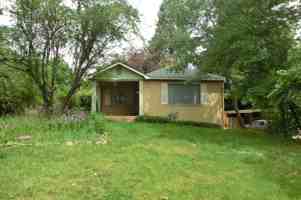 featured image of 868 Ne A St