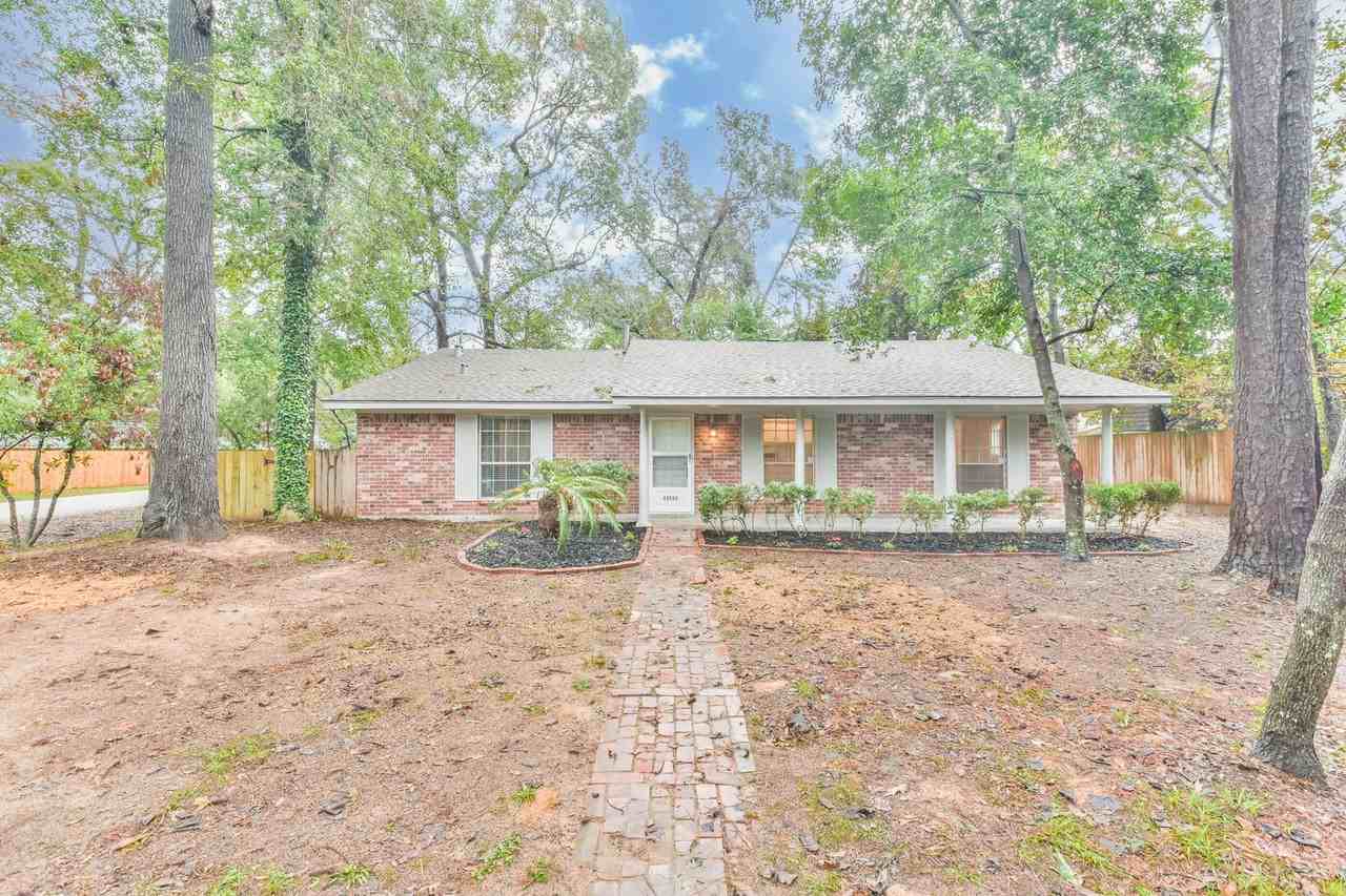 25726 Timber Lakes Dr - Photo 3 of 32