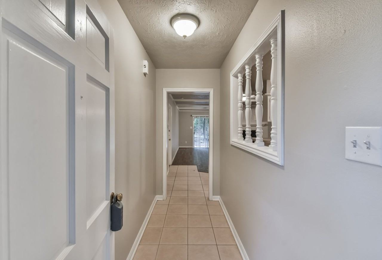 25726 Timber Lakes Dr - Photo 6 of 32