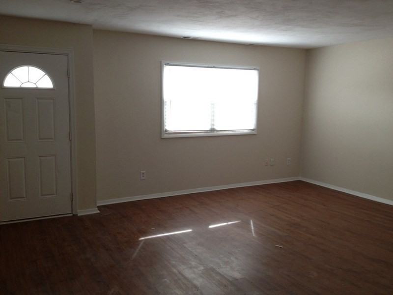 4524 Notre Dame Ct - Photo 2 of 11