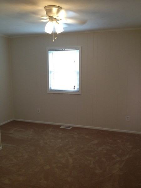 4524 Notre Dame Ct - Photo 5 of 11