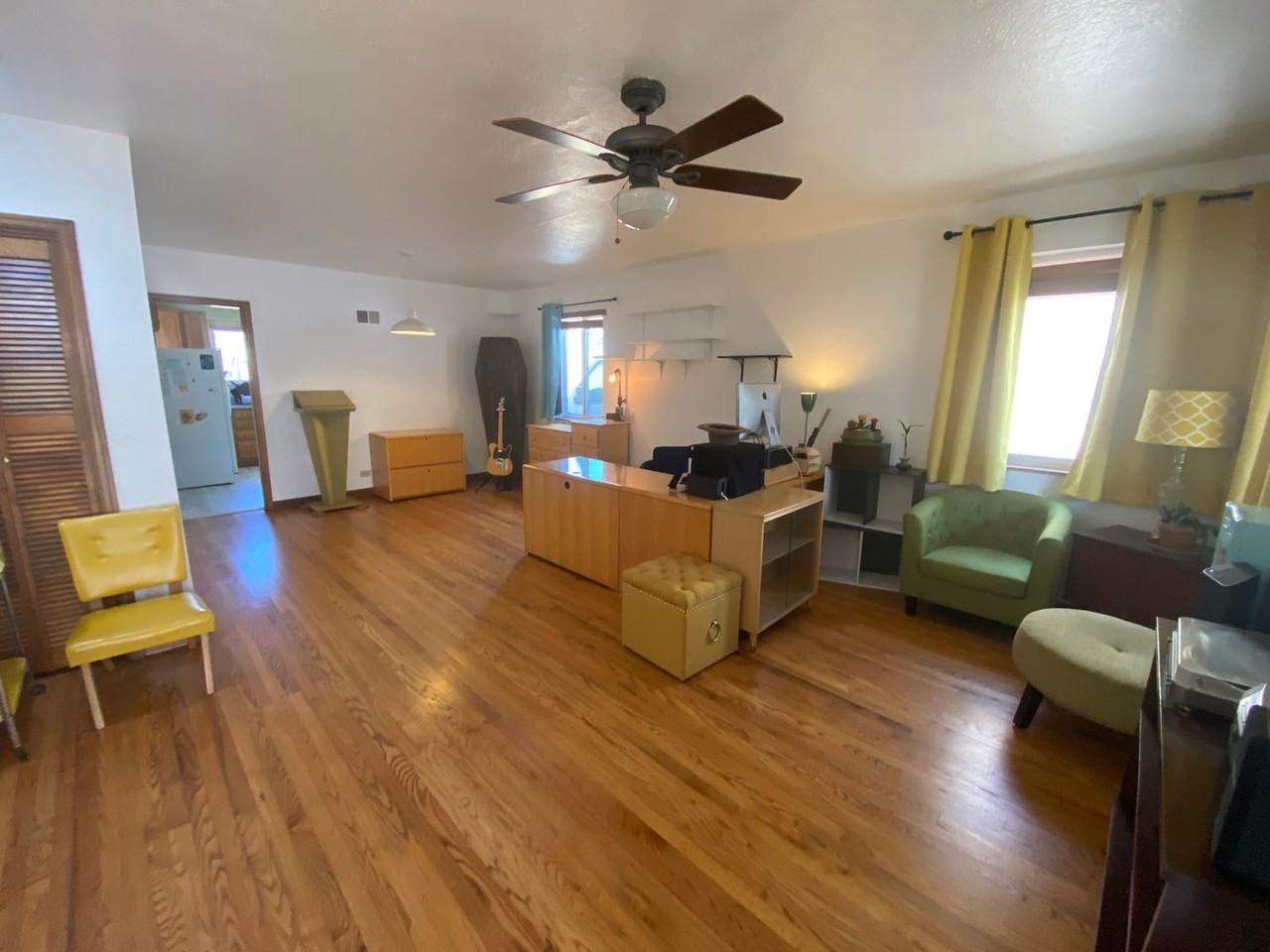 1369 S Garfield St - Photo 3 of 22