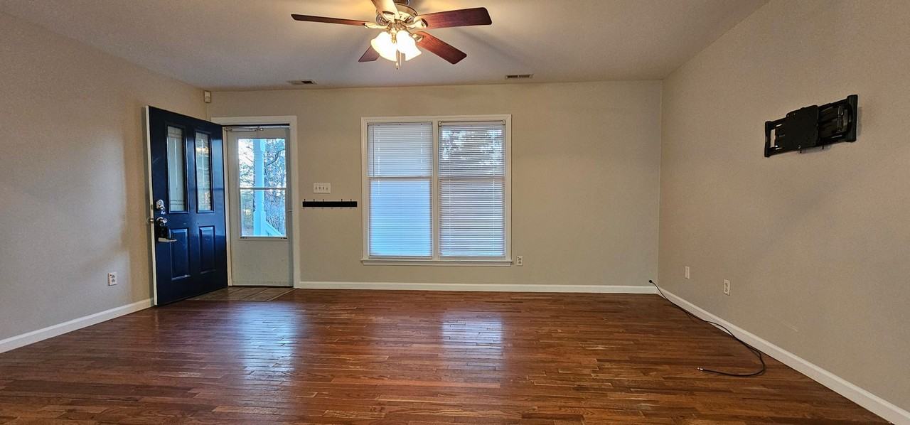 152 Clifton Meadows Ln - Photo 3 of 32