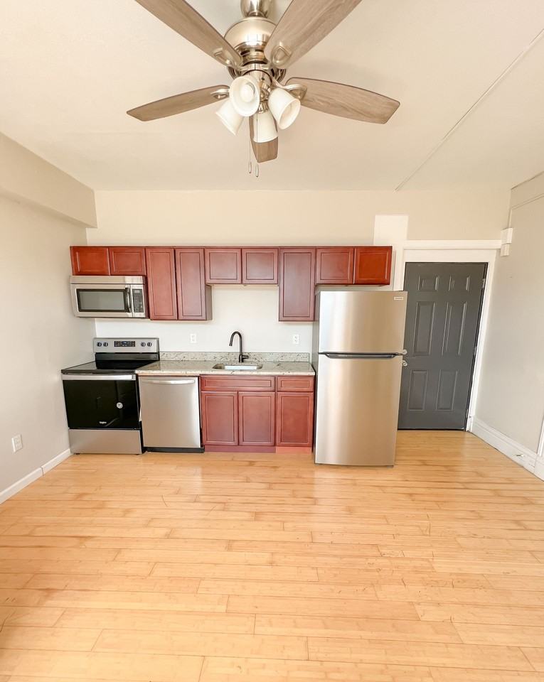 33 Main - Photo 3 of 24