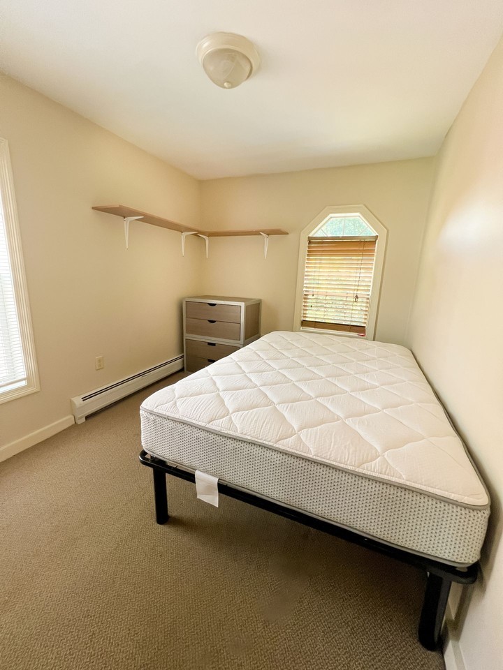 70 Groton - Photo 7 of 22
