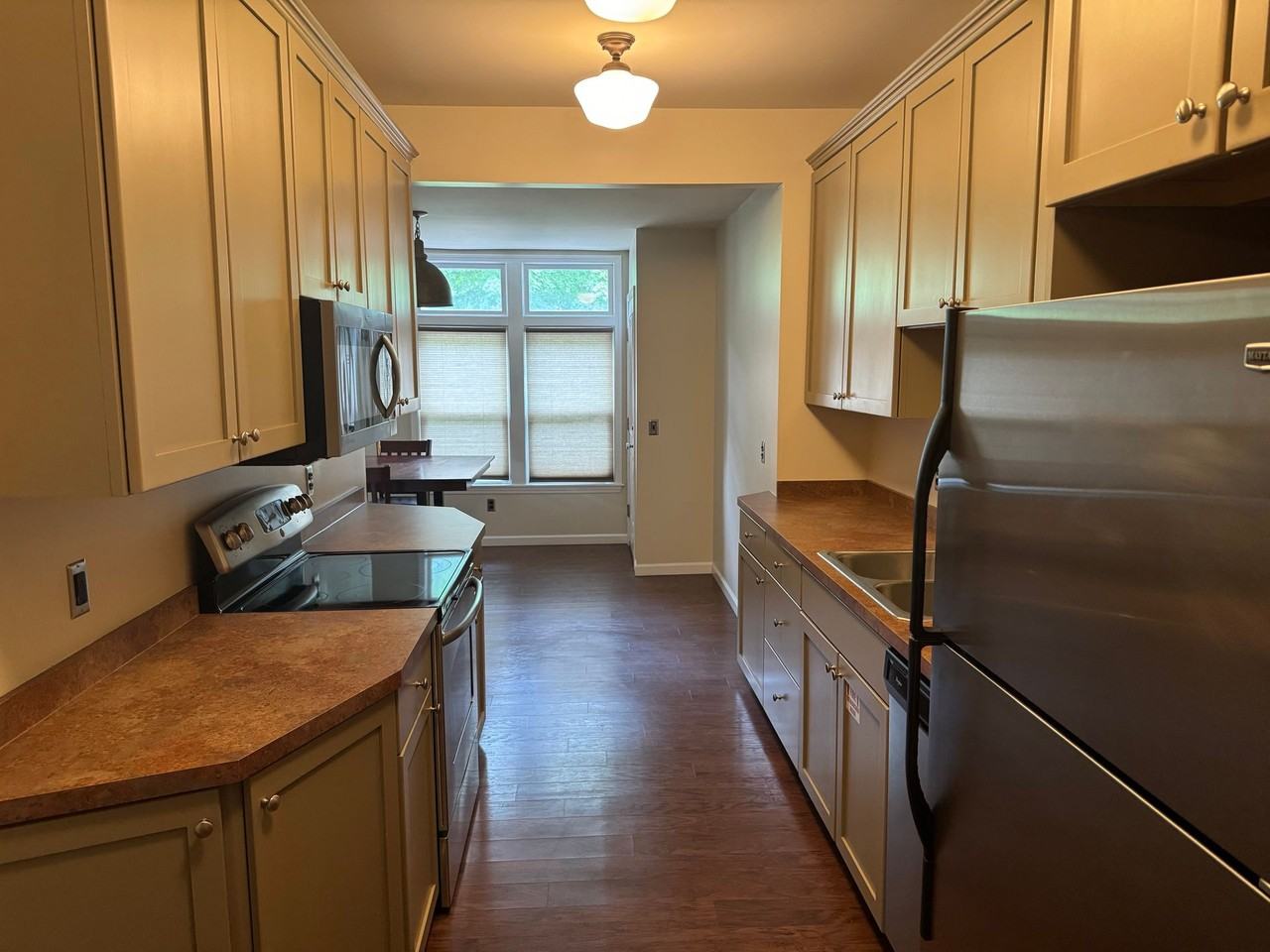 15 Sands - Photo 2 of 12