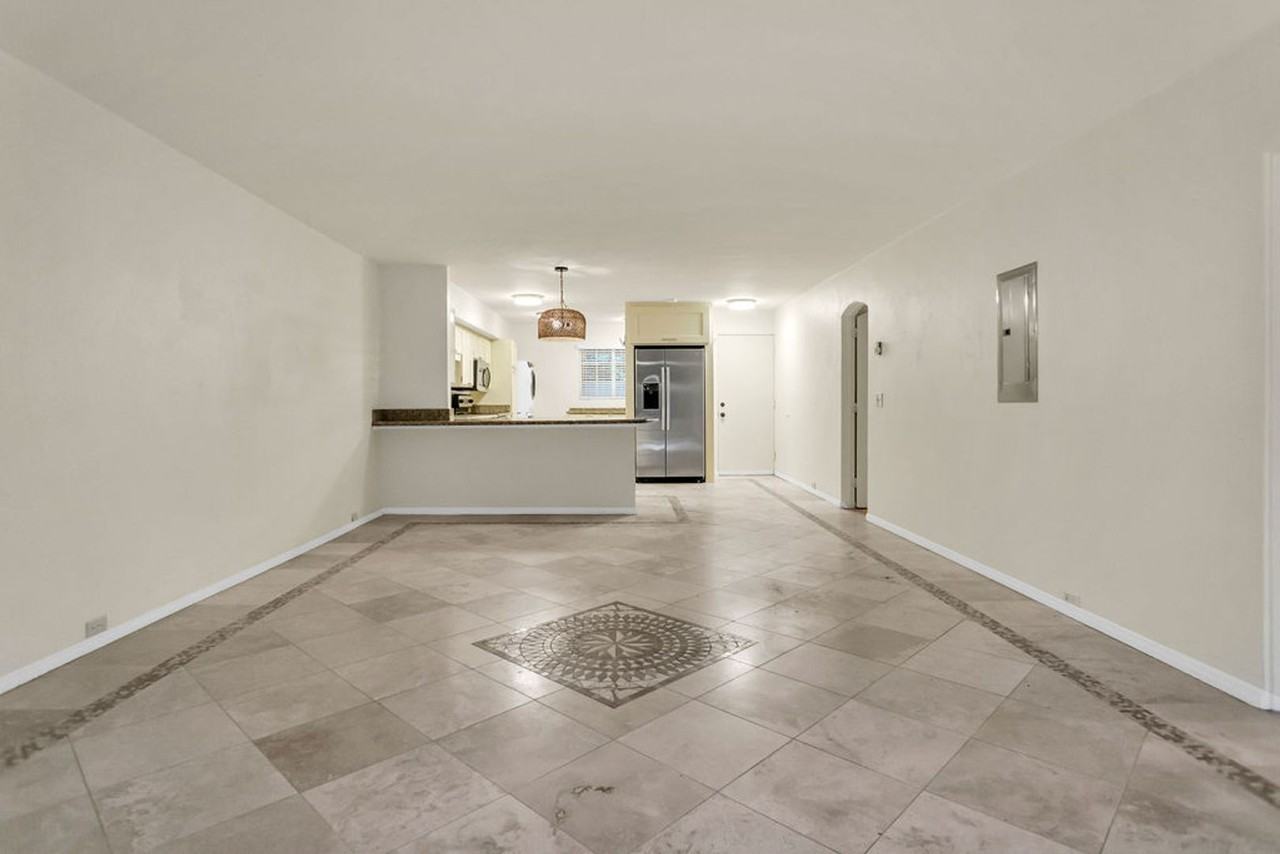 2600 Torrey Pines Rd #B18 - Photo 7 of 22