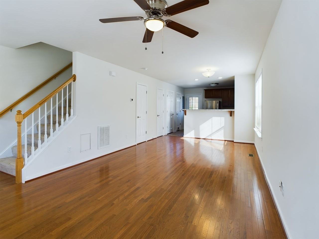 1625 Chestnut Park Ln - Photo 3 of 24