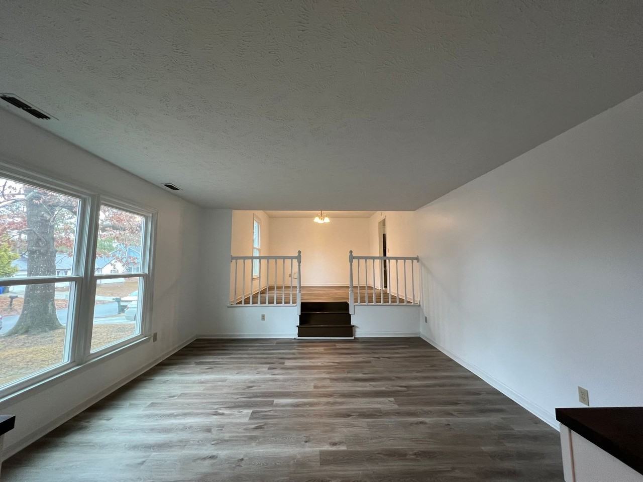 7121 Dayspring Dr - Photo 3 of 17