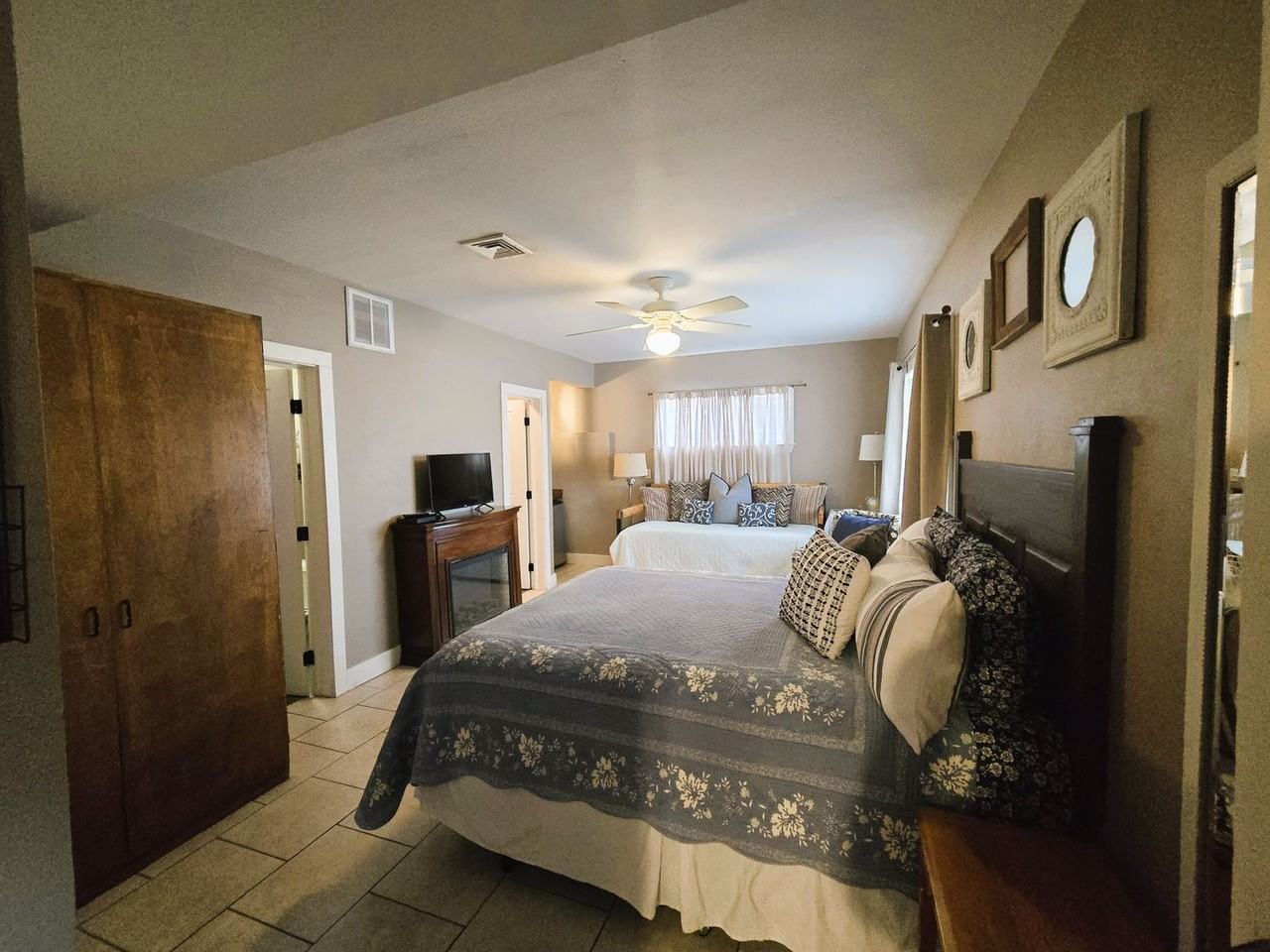 803 Aspenglow Blvd - Photo 5 of 29