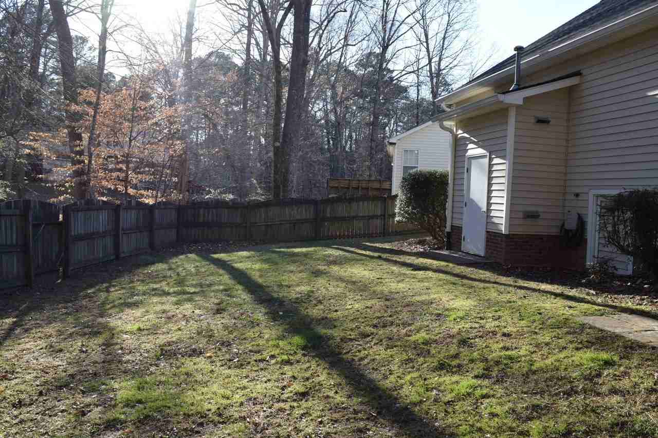 106 Trailing Fig Ct - Photo 3 of 26