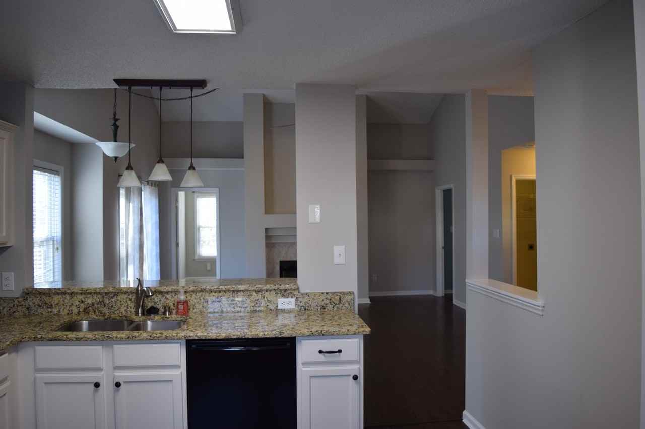 106 Trailing Fig Ct - Photo 6 of 26