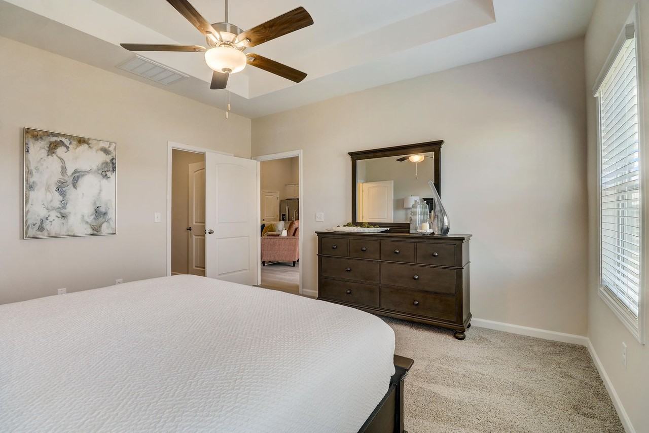 934 Manitou Cir - Photo 7 of 10