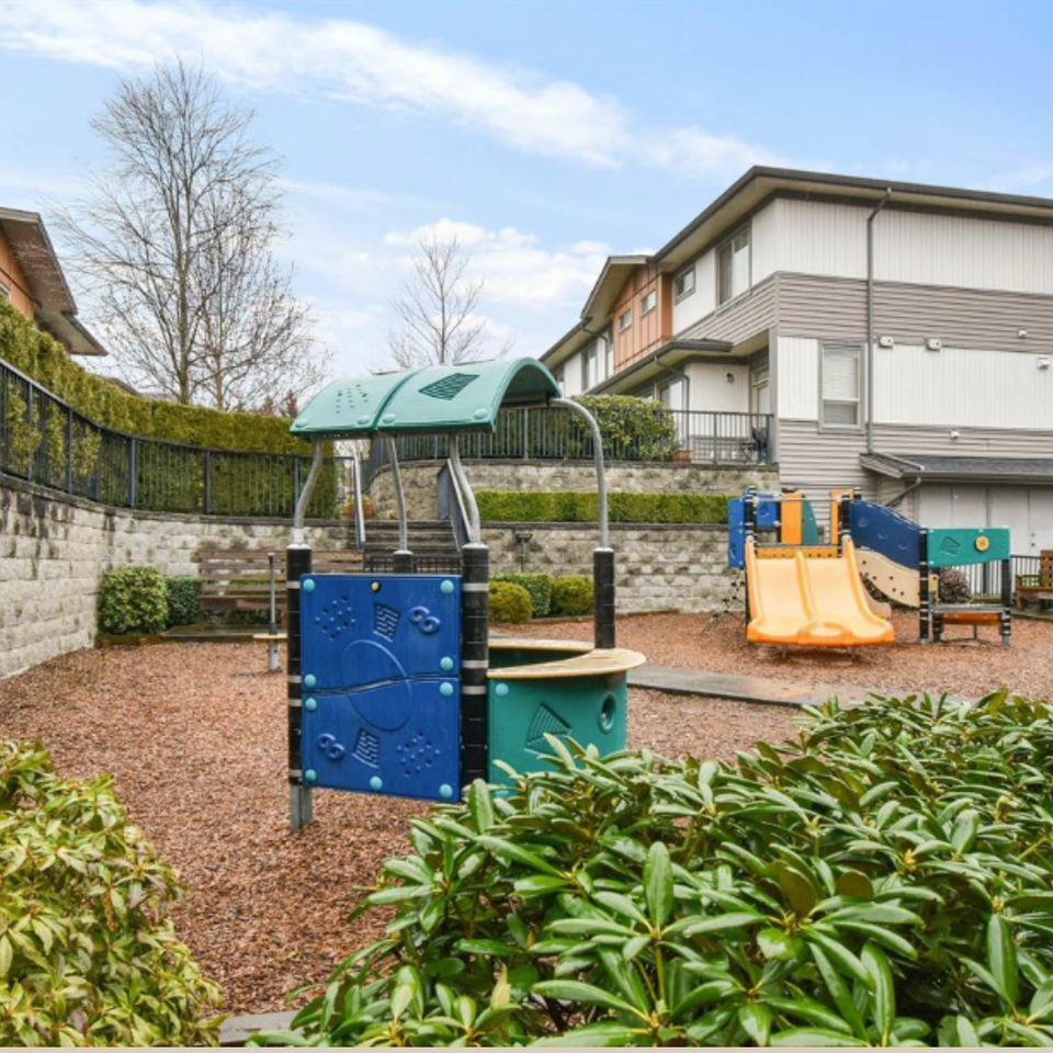 34248 King Road - Photo 2 of 6