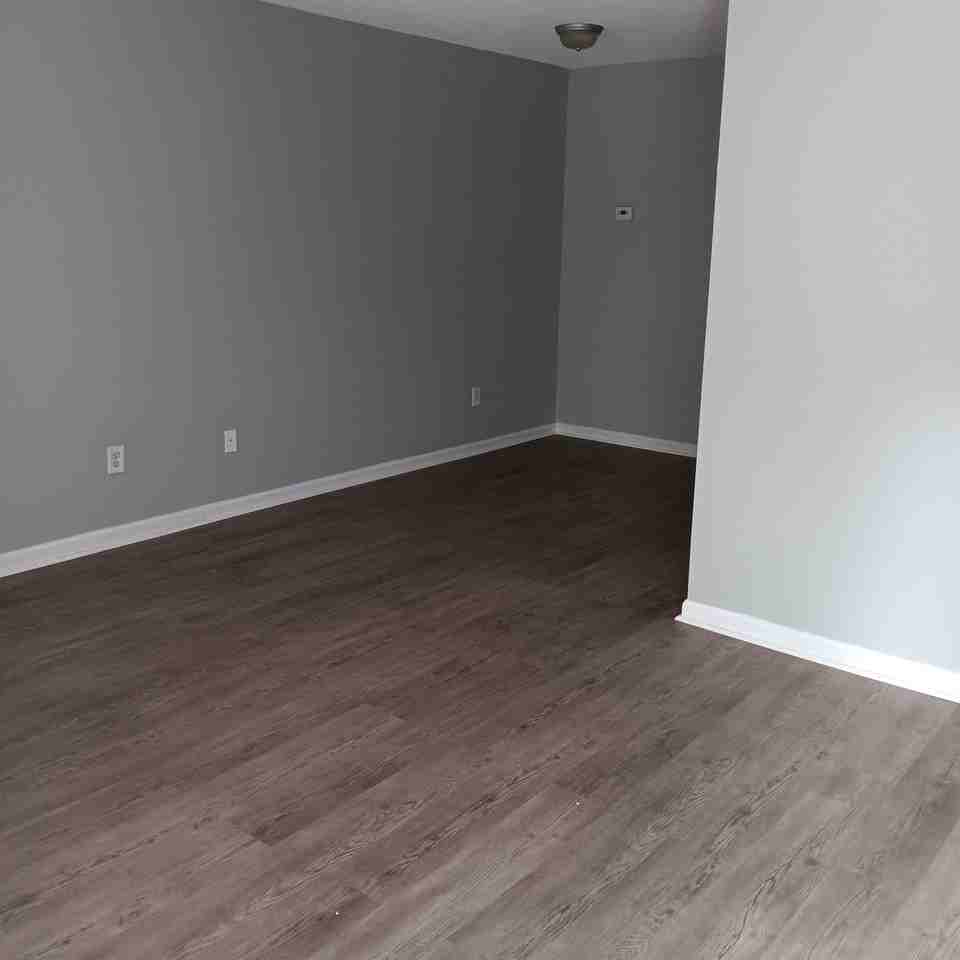 THE OAKS AT PINE VALLEY APARTMENTS - Photo 6 of 43