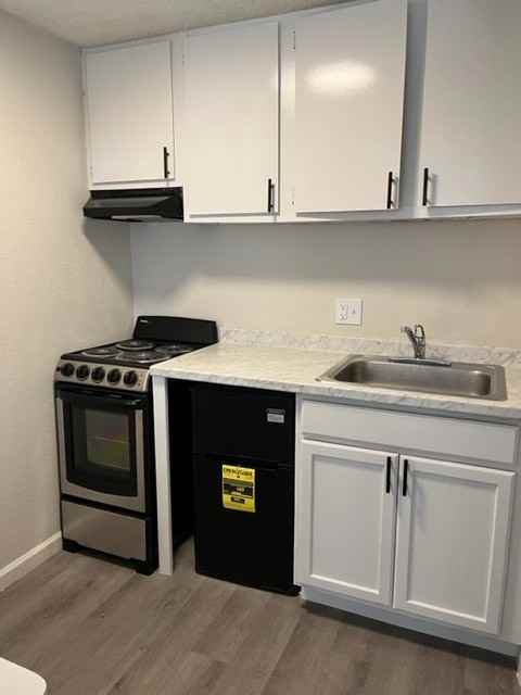 Woodcreek Apartments - Photo 4 of 50