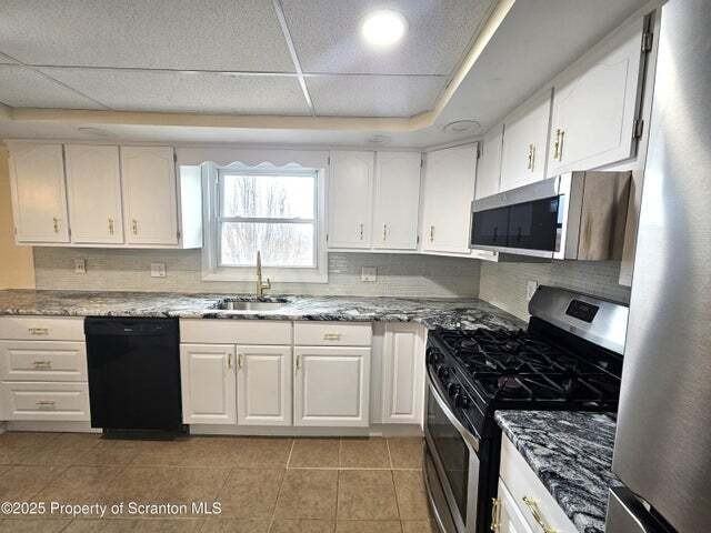 307 Smith Street - Photo 2 of 15