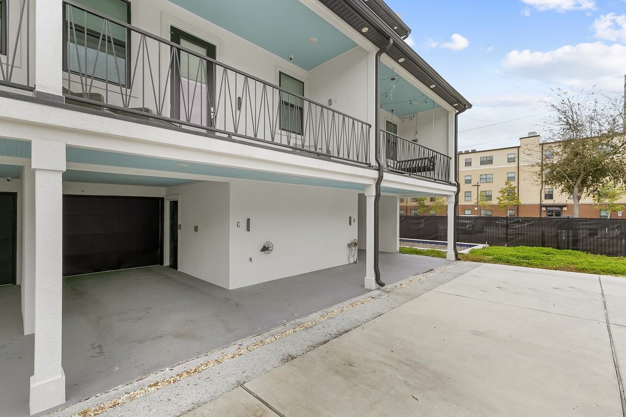 1725 Saint Andrew Street - Photo 2 of 20