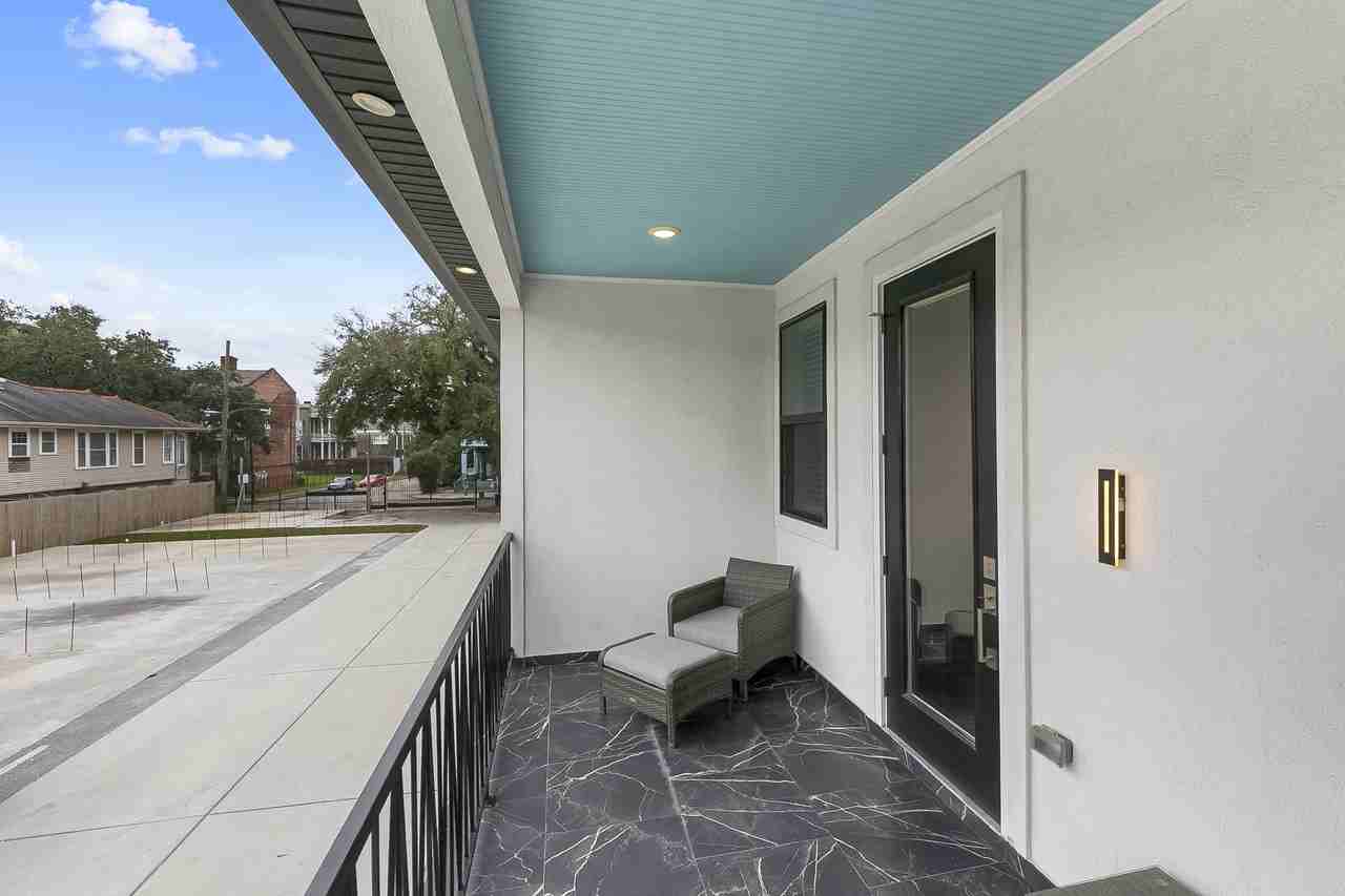 1725 Saint Andrew Street - Photo 3 of 20