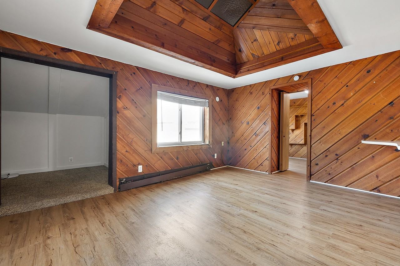 26324 Harper Avenue - Photo 3 of 16