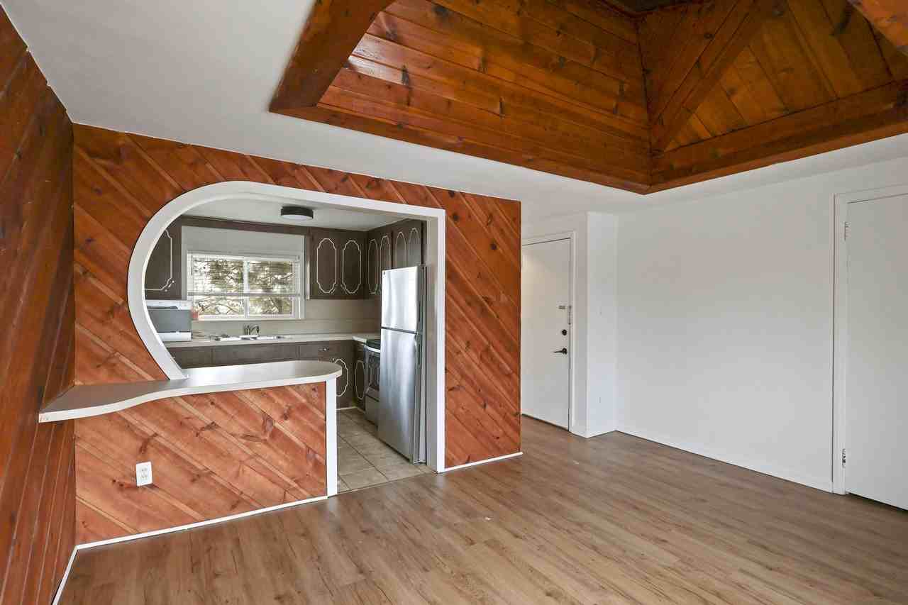 26324 Harper Avenue - Photo 4 of 16