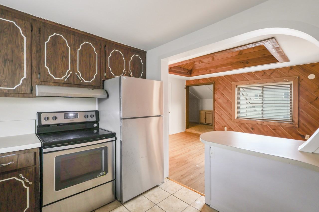 26324 Harper Avenue - Photo 6 of 16