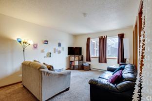 1063 East Cascade Ave - Photo 1 of 1
