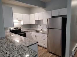 featured image of 10 Green St