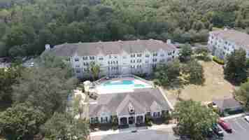 featured image of 2400 Silver Pointe Cir