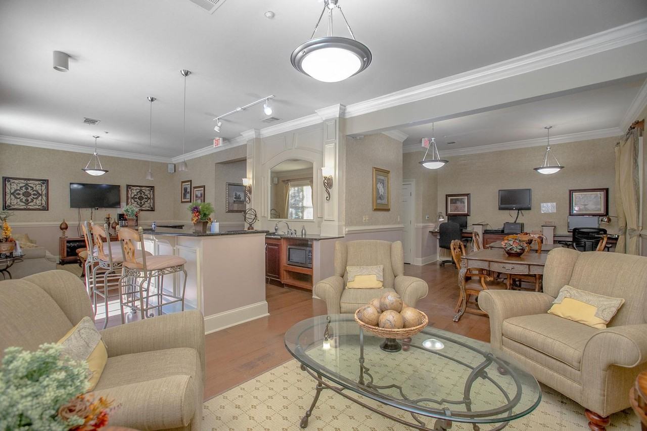 Ridenour Apartments Active 55+ Senior Community - Photo 4 of 22