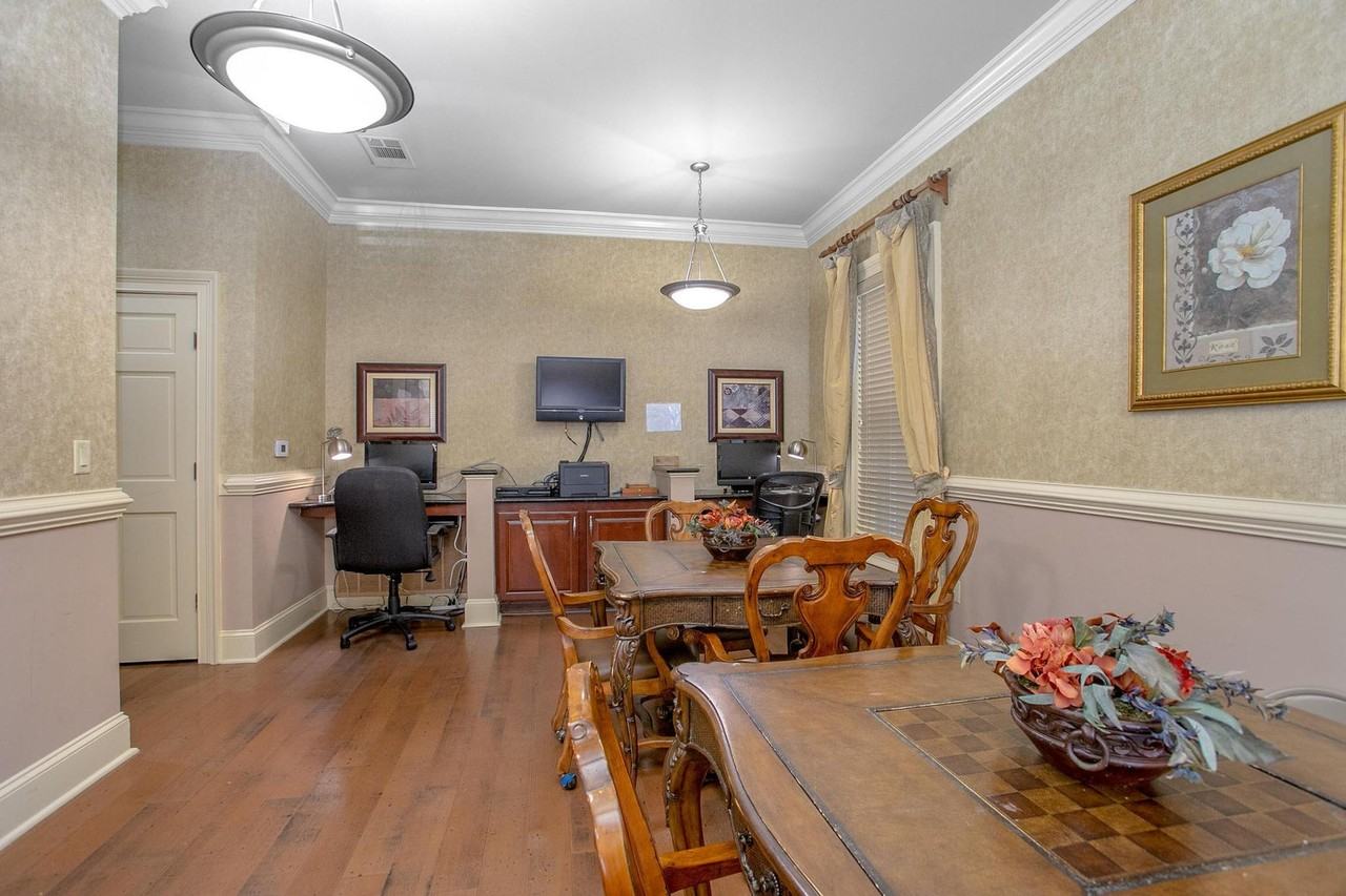 Ridenour Apartments Active 55+ Senior Community - Photo 7 of 22