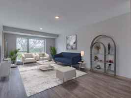 featured image of 1926 E 86th St